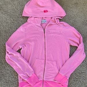 2 ITEM BUNDLE -- WIldfox